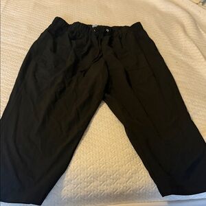 Old Navy Women's Black Capris